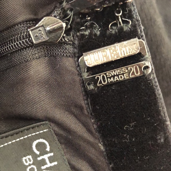 Chanel vintage skirt with velvet details - Picture 9 of 13